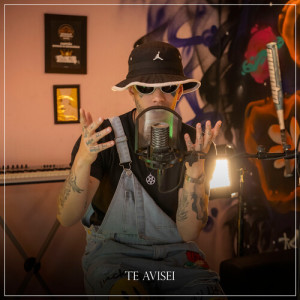 Listen to TE AVISEI song with lyrics from Mindhunters