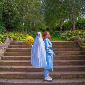 收聽ili的2 Cool 2 Be Somebody歌詞歌曲