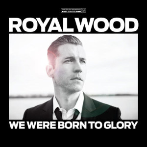 ดาวน์โหลดและฟังเพลง The Thick Of It พร้อมเนื้อเพลงจาก Royal Wood