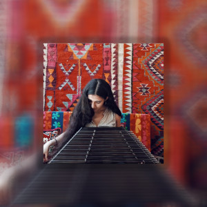 Listen to Ay Dilberê song with lyrics from Rıdvan Yıldırım