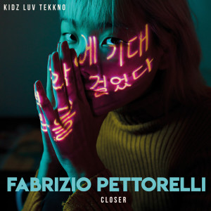 Fabrizio Pettorelli的專輯Closer