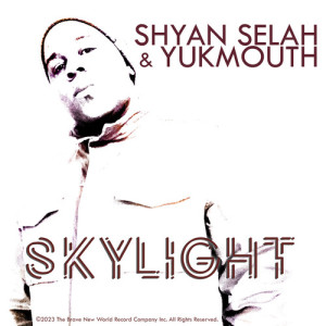 Yukmouth的專輯Skylight (Explicit)