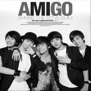 Dengarkan lagu Amigo (爱上妳很辛苦) nyanyian SHINee dengan lirik
