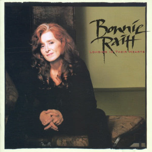 ดาวน์โหลดและฟังเพลง Dimming Of The Day พร้อมเนื้อเพลงจาก Bonnie Raitt