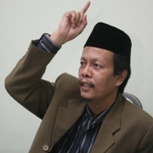 Listen to Penerapan Fungsi Masjid Sesuai Sunnah song with lyrics from KH. Yunahar Ilyas