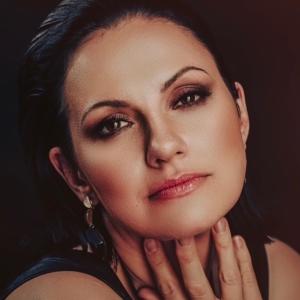 Dengarkan lagu Jestem Panią swego życia (feat. Piotr Dziki Chancewicz) nyanyian Anna Wacura dengan lirik