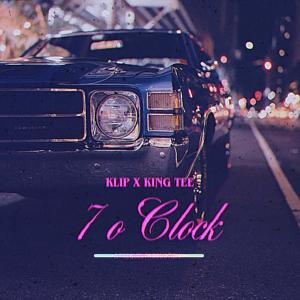 Dengarkan lagu 7 o'Clock (feat. King Tee) (Explicit) nyanyian Klip dengan lirik