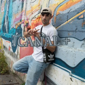 收聽Cresh K的CANAL +歌詞歌曲