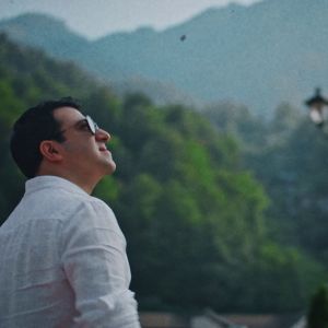 Listen to Сочи song with lyrics from Гагик Езакян