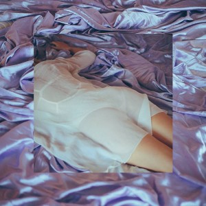 收聽Kimberley Tell的Hoy No Me Puedo Levantar歌詞歌曲