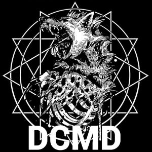 Dengarkan Cuek lagu dari DCMD dengan lirik