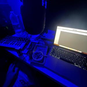 default playlist img