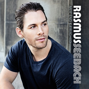 ดาวน์โหลดและฟังเพลง Vover På At Gå พร้อมเนื้อเพลงจาก Rasmus Seebach