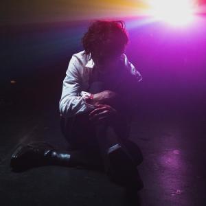 ดาวน์โหลดและฟังเพลง Don't Sleep พร้อมเนื้อเพลงจาก Jay Sav