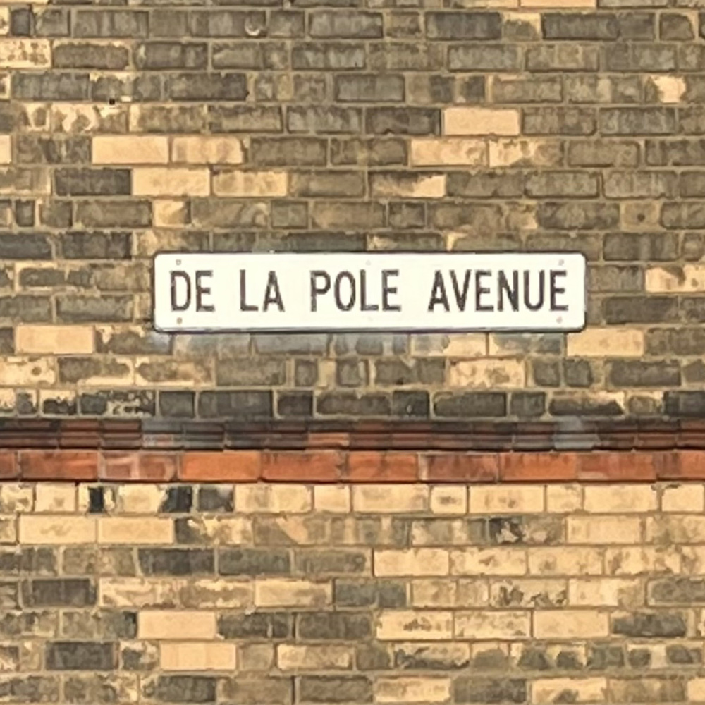 De La Pole Avenue