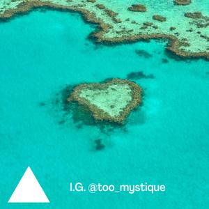 Listen to Falling Apart (feat. OSITA) song with lyrics from Mystique.Official