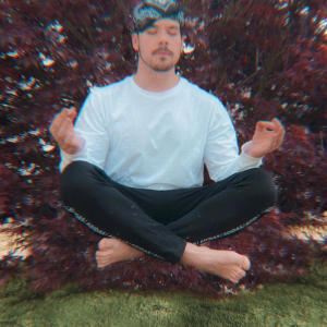 ดาวน์โหลดและฟังเพลง Freedom Freestyle พร้อมเนื้อเพลงจาก Swoozy