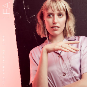ดาวน์โหลดและฟังเพลง 110 (Prolog) (Live) พร้อมเนื้อเพลงจาก LEA