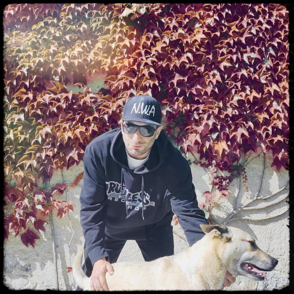 Ni Vu, Ni Connu (feat. Sarkasm) (Explicit)