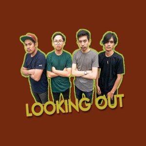 Dengarkan lagu Pergi Dan Menjauh nyanyian LOOKING OUT dengan lirik