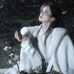Listen to 叹云兮 (DJ小七remix|小小琦|DJ遗恋 remix) (Remix) song with lyrics from ot2o