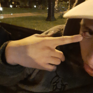 Listen to романтик (Explicit) song with lyrics from Valentine kxl