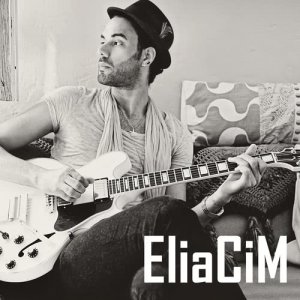 ดาวน์โหลดและฟังเพลง Parapapapa! พร้อมเนื้อเพลงจาก EliaCiM
