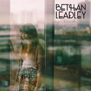 收聽Bethan Leadley的Safe Lined歌詞歌曲