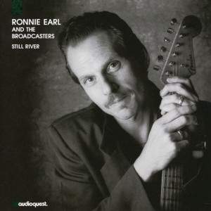 ดาวน์โหลดและฟังเพลง Derek's Peace พร้อมเนื้อเพลงจาก Ronnie Earl And The Broadcasters