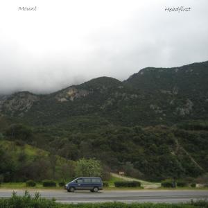 ดาวน์โหลดและฟังเพลง Headfirst (feat. Gina Karanikola) พร้อมเนื้อเพลงจาก MOUNT