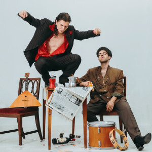 default playlist img