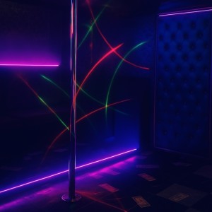 Listen to 名もなき恋 song with lyrics from CULTONES