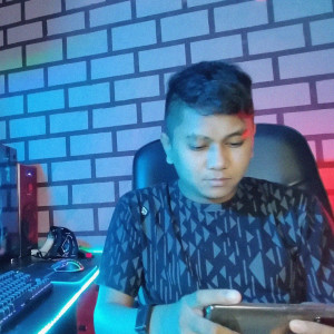 Dengarkan Trompet Menghianati lagu dari DJ aL Sasaja dengan lirik