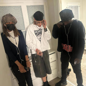 default playlist img