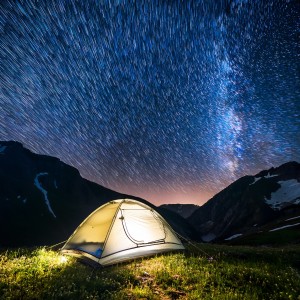 收聽Deep Sleep Music Solitude的Calm Flames In A Hidden Valley歌詞歌曲