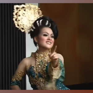 收聽Rita Tila的Kolot Kalapa (Cover)歌詞歌曲