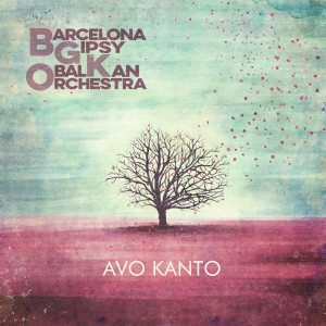 收聽Barcelona Gipsy balKan Orchestra的Krivo sadovsko horo歌詞歌曲