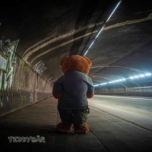 收聽Tecah One的Teddybär歌詞歌曲