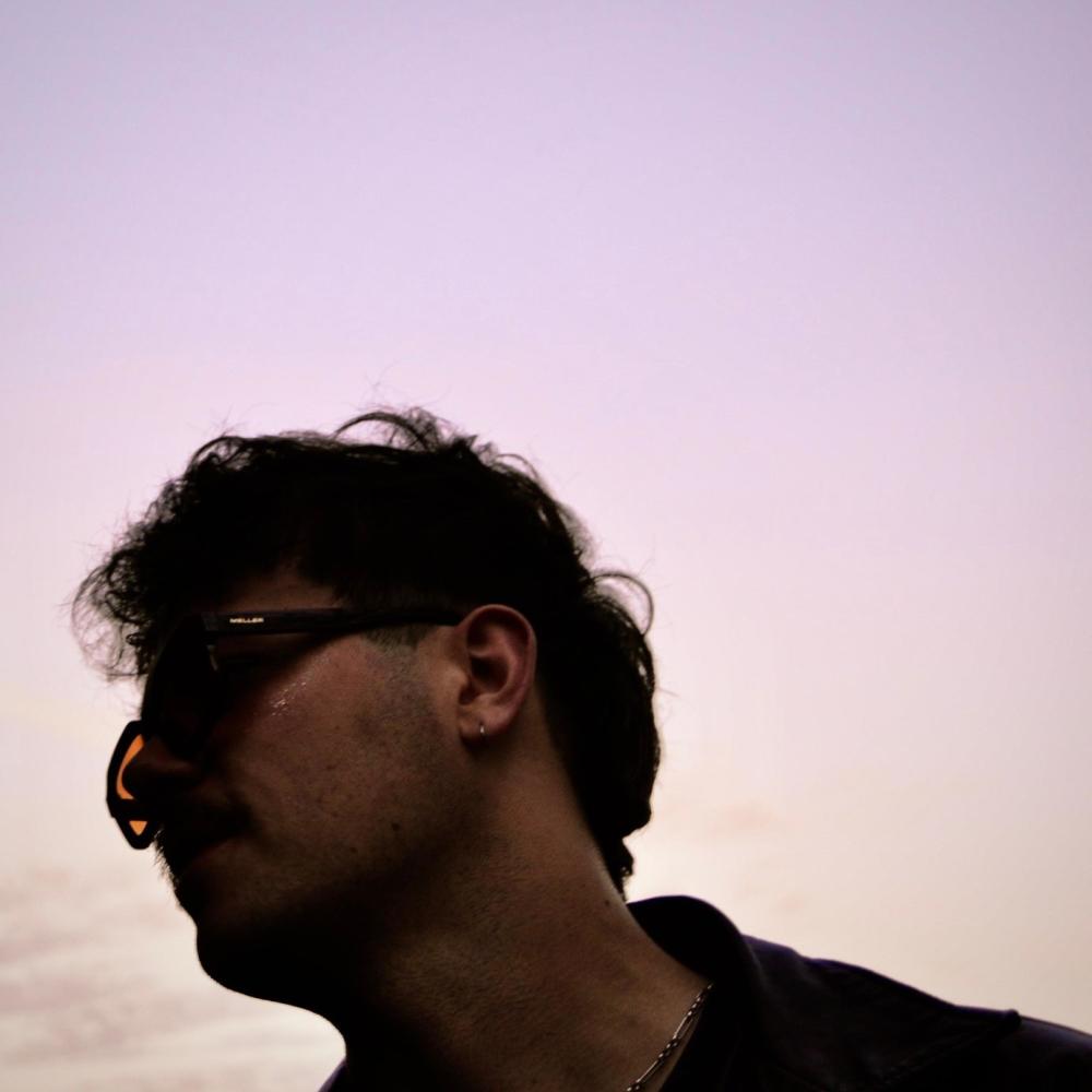 Halber Sommer (feat. TRIZ) (Explicit)