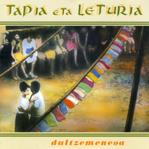 ดาวน์โหลดและฟังเพลง Amway พร้อมเนื้อเพลงจาก Tapia eta Leturia