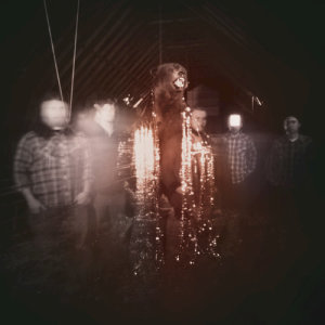 ดาวน์โหลดและฟังเพลง One Big Holiday พร้อมเนื้อเพลงจาก My Morning Jacket