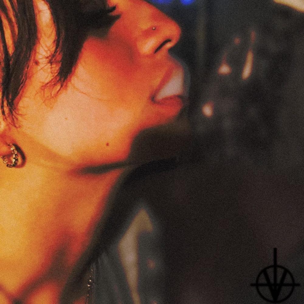 tell me lies (feat. MEEZ) (Explicit)
