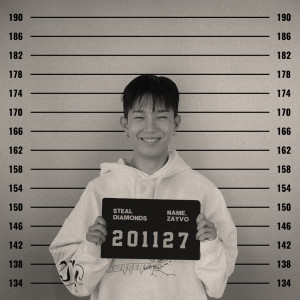 收聽Zayvo的훔쳐歌詞歌曲