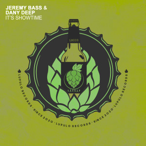 Dengarkan It's Showtime (Original Mix) lagu dari Jeremy Bass dengan lirik