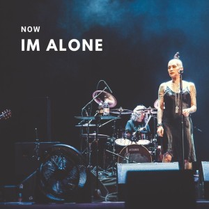 收聽Ria Sean的Now Im Alone歌詞歌曲