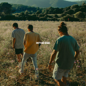 ดาวน์โหลดและฟังเพลง In The End พร้อมเนื้อเพลงจาก Stay Homas