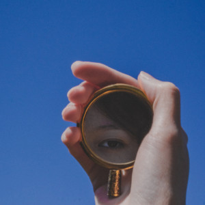 Album Ghost oleh Ratrium