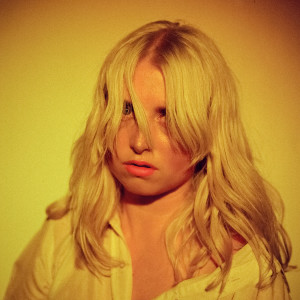Listen to DAFFODILS song with lyrics from Phebe Starr