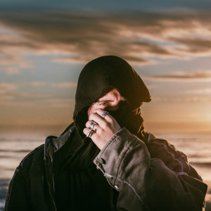 Theobuntu的專輯Blind (feat. Leowolf)