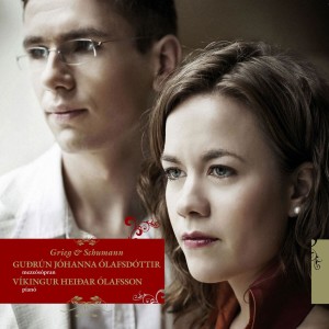 Guðrún Jóhanna Ólafsdóttir的專輯Grieg & Schumann